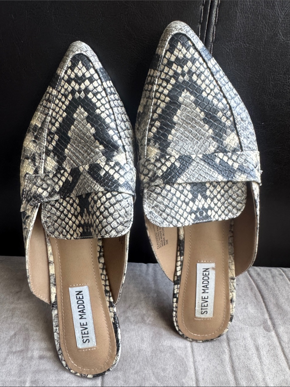 Steve Madden Snake-Print Slip-On Mules in Beige and Black - Picture 4 of 9